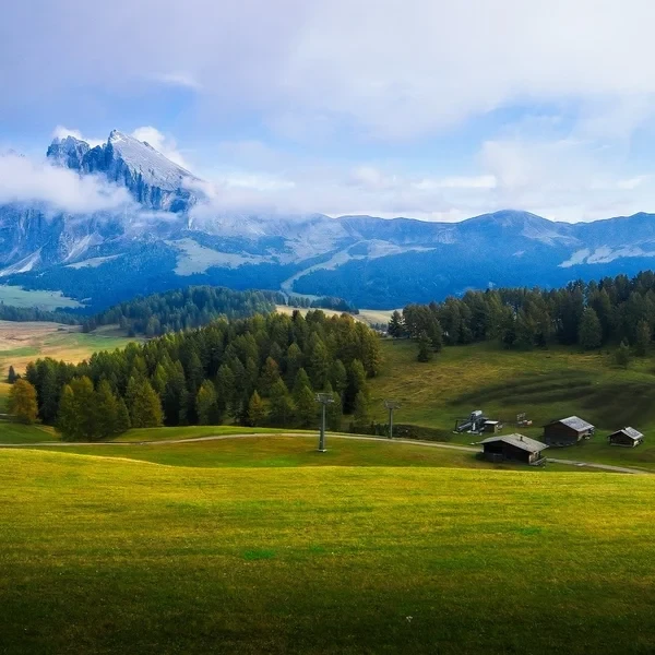 Les Dolomites en été